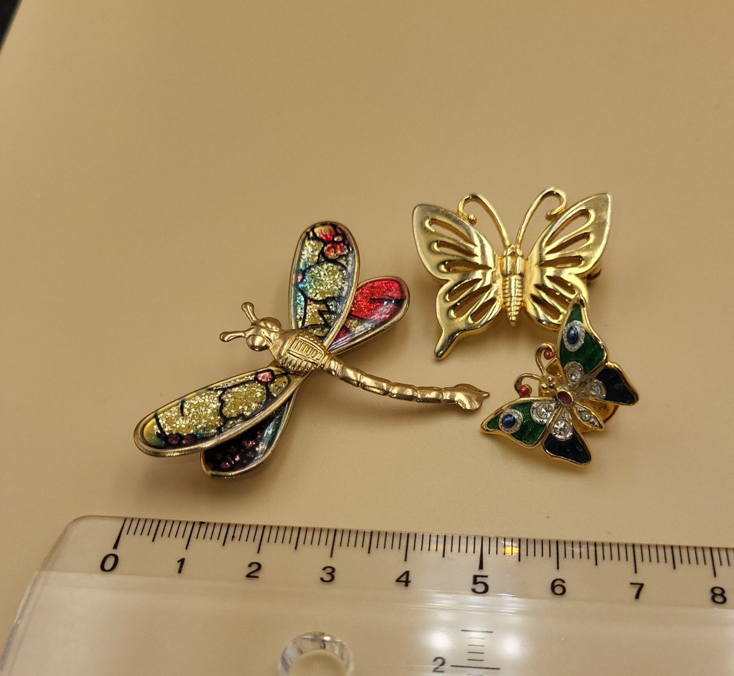 Spille & Fermagli: Goldige Schmetterling Broschen – Usato da Wald ZH venduto da SwissPawnshop 2