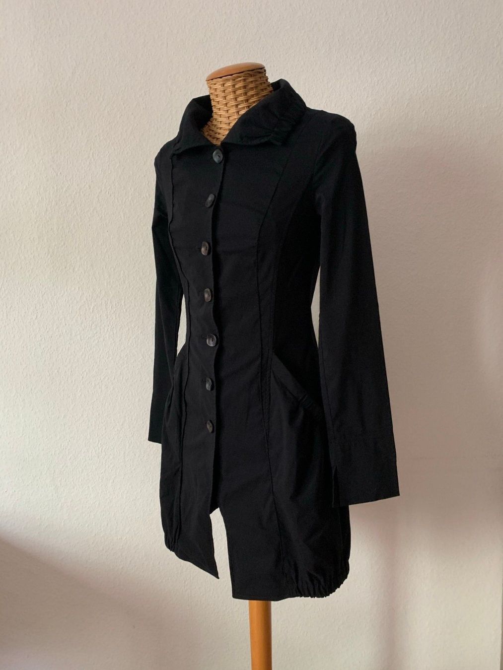 Vestiti: SYNDICATE - Kleid schwarz 34 – Usato da Zürich venduto da Diazaio 2