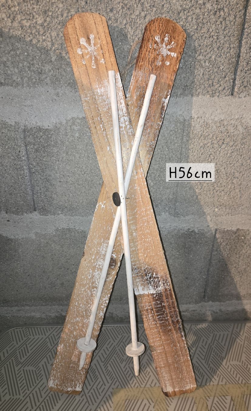 Tutte le decorazioni: Decoration de Noël: skis – Usato da Estavayer-le-Lac venduto da Clapsodi