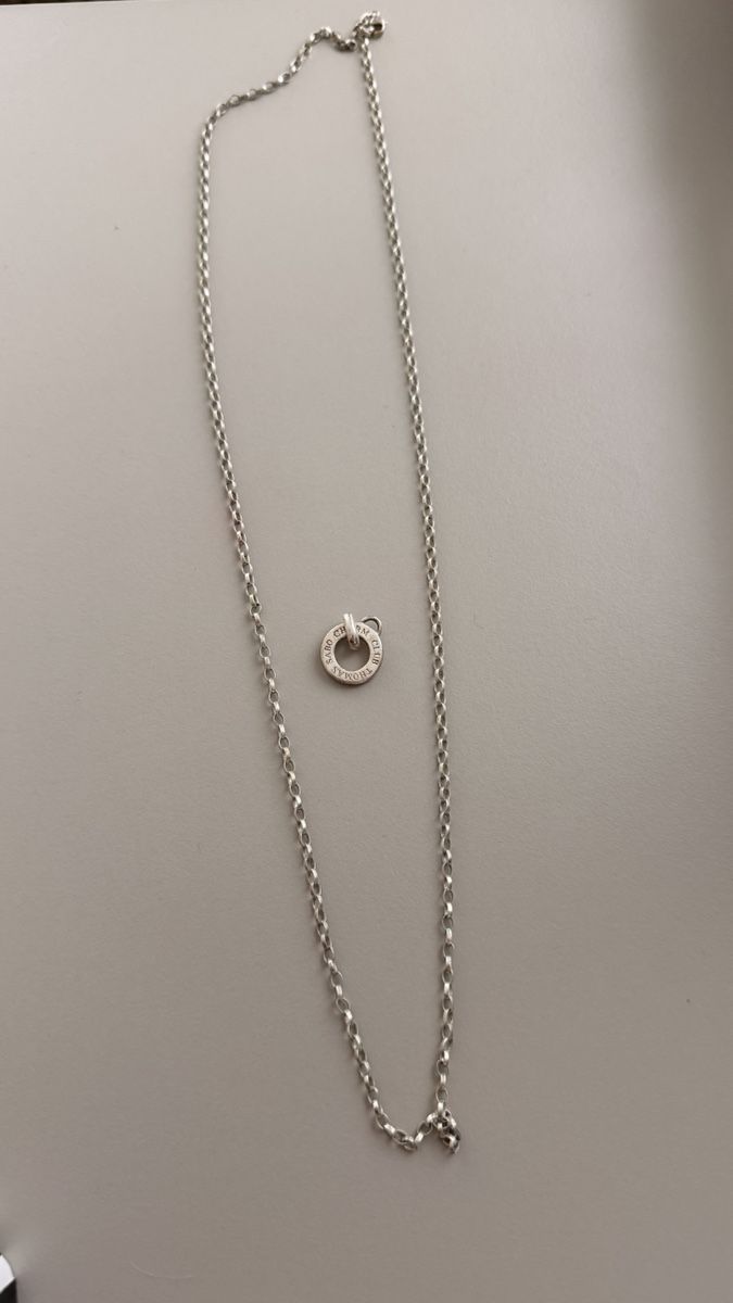 Thomas Sabo Catenine: Thomas Sabo Kette mit Charm Anhänger – Usato da Glarus venduto da lindabene