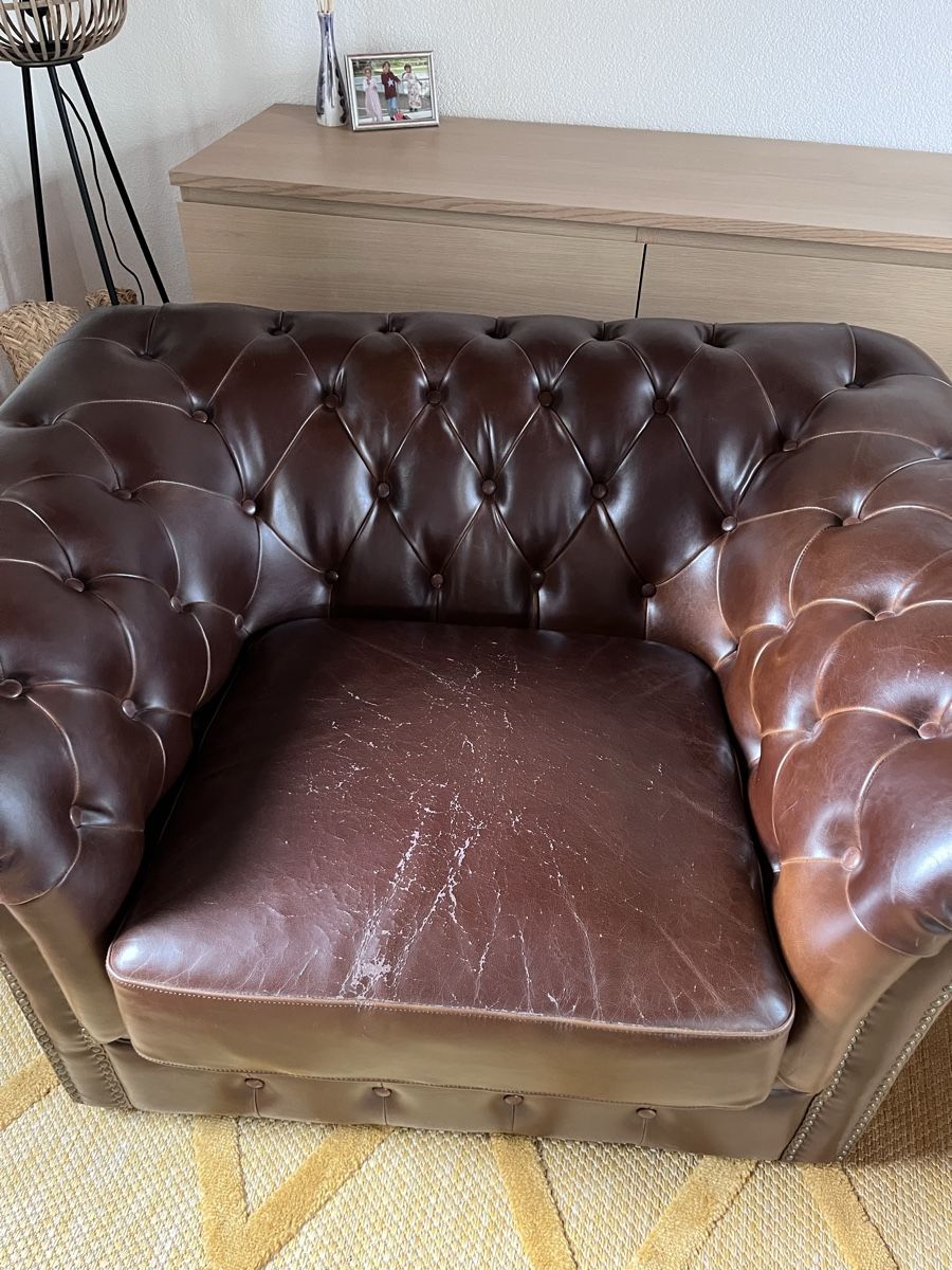 Chesterfield Sessel: Chesterfield Sessel – Gebraucht aus Blauen von _Jimmy_ 1