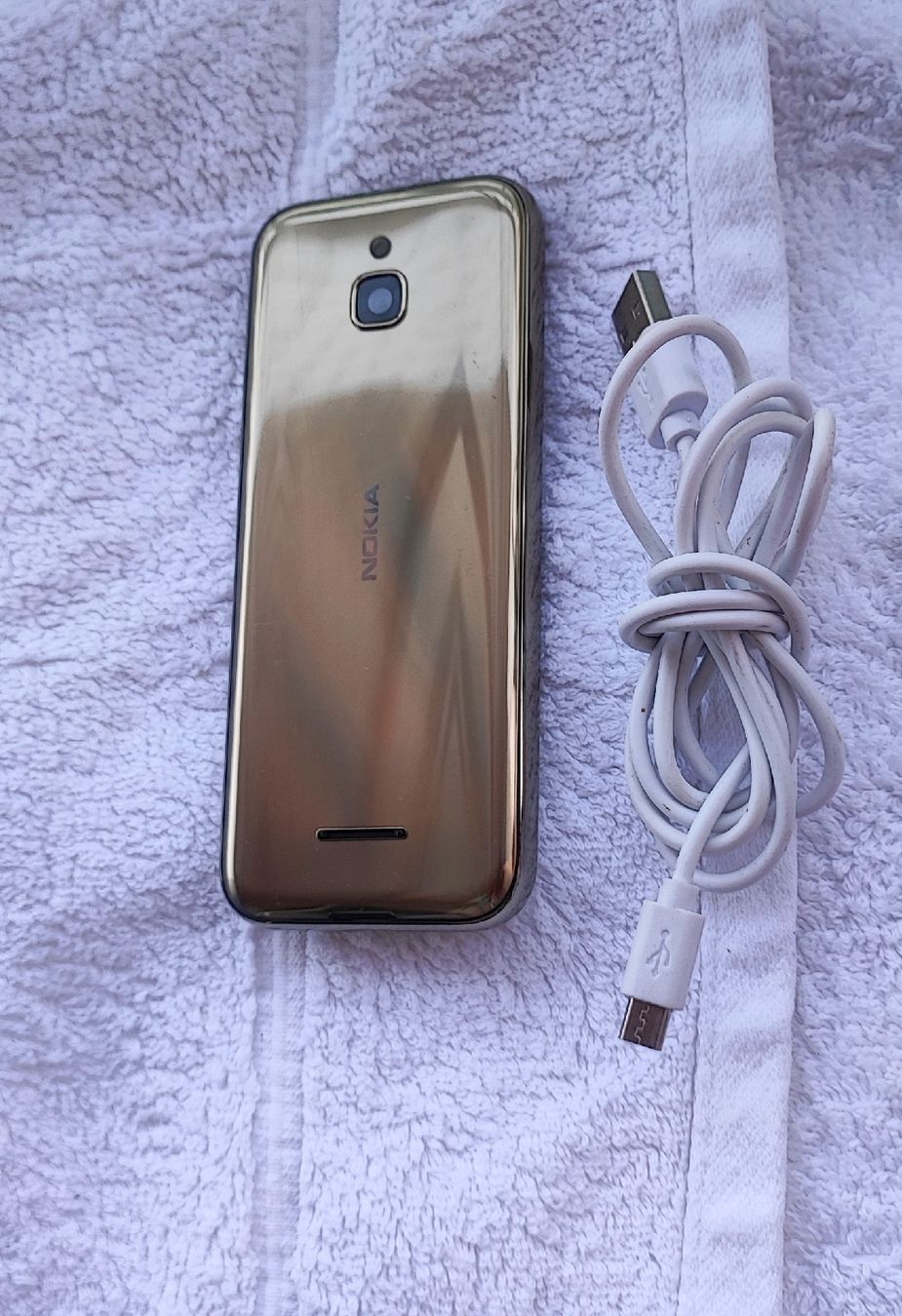 Nokia Handys / Smartphones: Nokia 8000 4G Dual SIM  – Gebraucht aus Zollikofen von zar_j67f 1