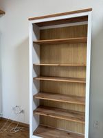 Büchergestell