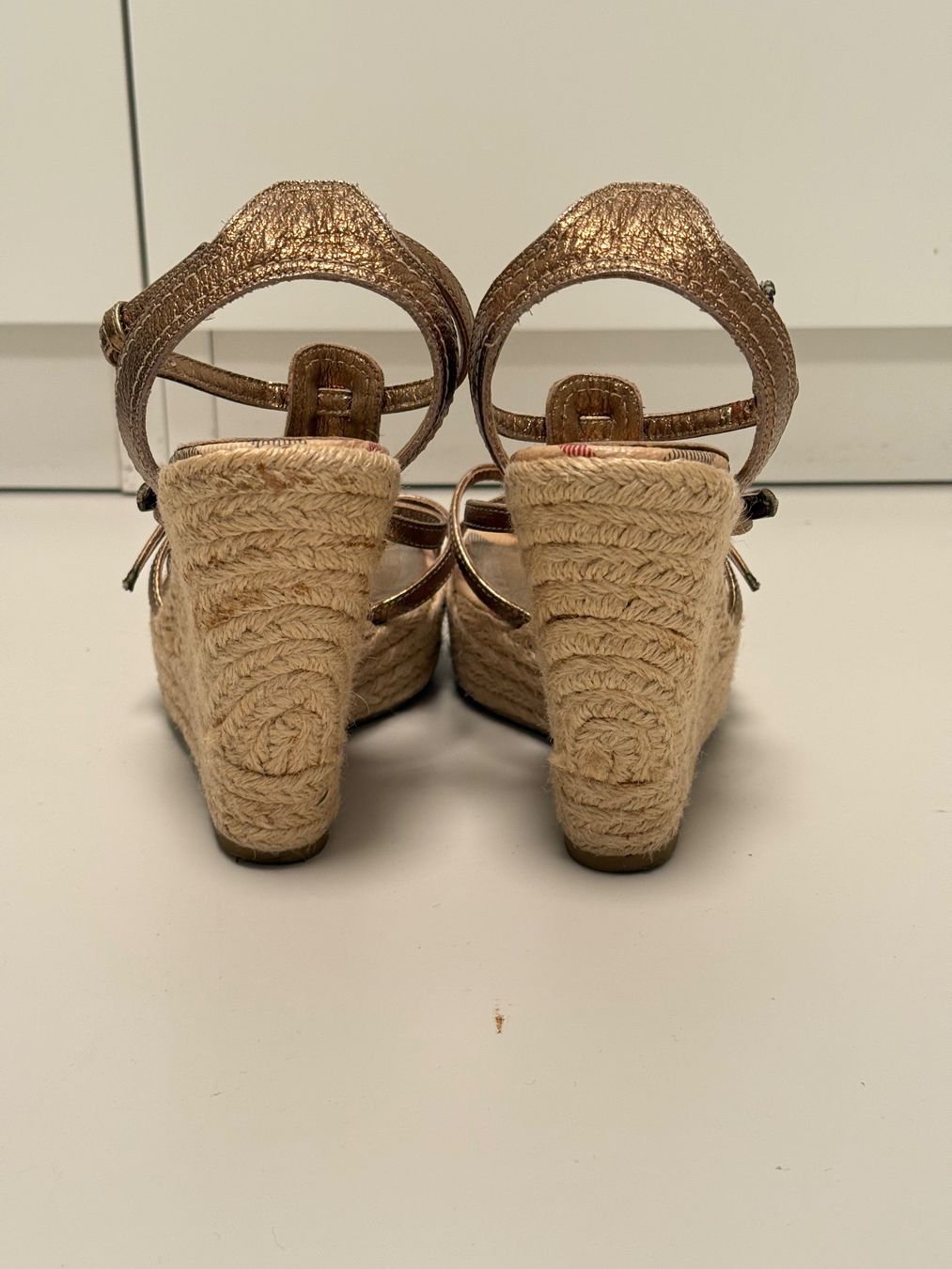 Burberry Scarpe da donna: Burberry Sandalen Gr 35 – Usato da Zug venduto da CarolineRunge 1