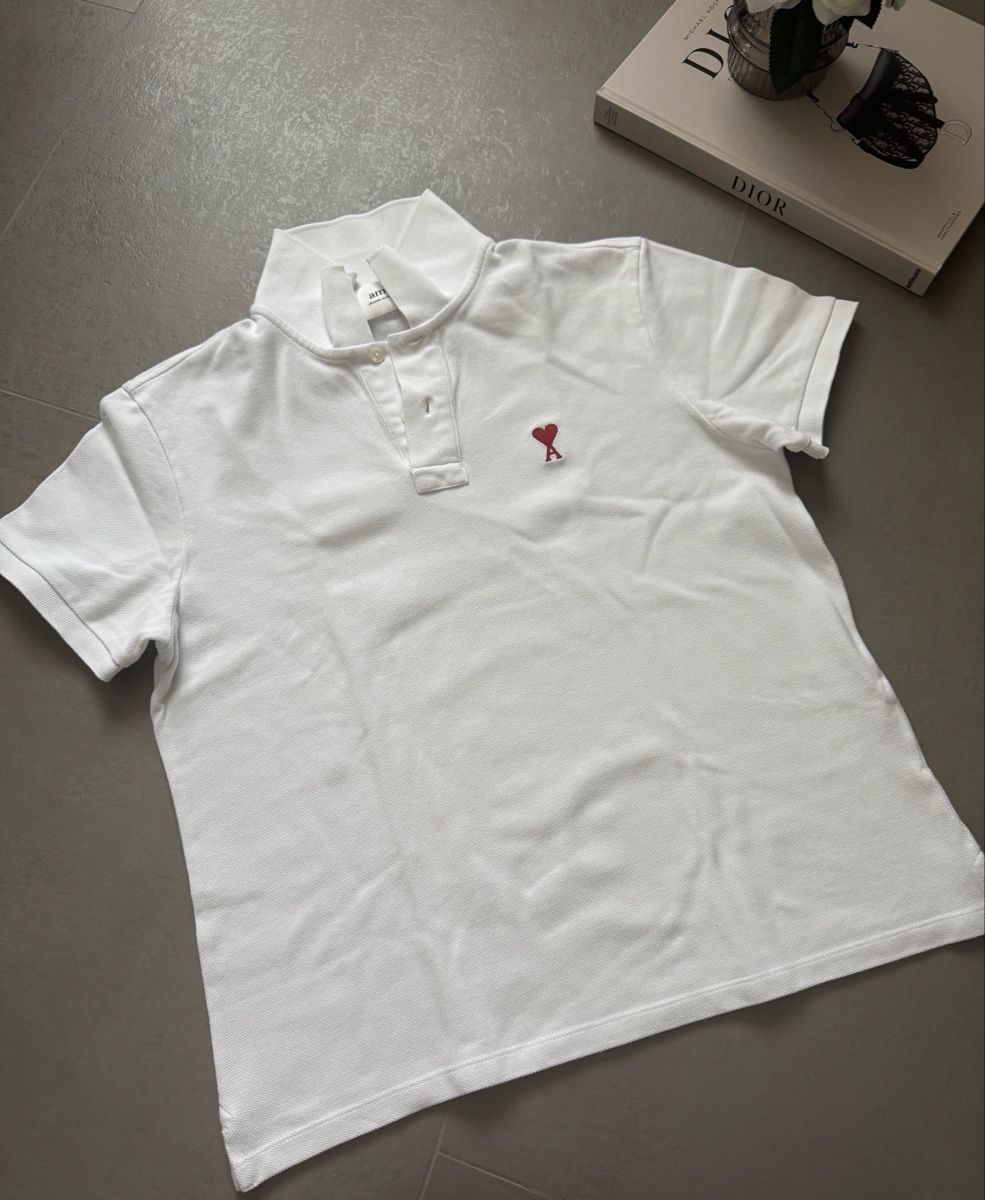 Magliette Polo: AMI Poloshirt weiss – Usato da Reinach BL venduto da LejEm
