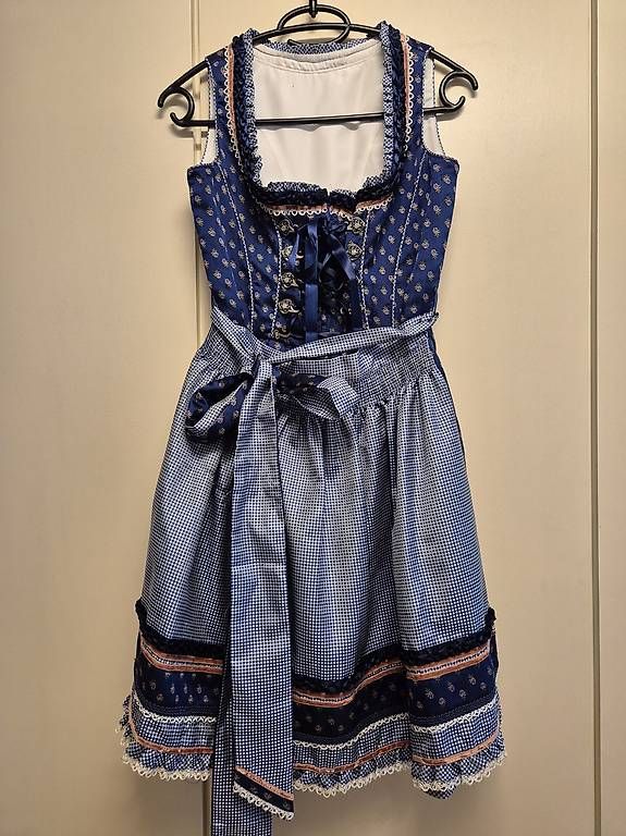 Kleider: Original Krüger Dirndl Gr. 36 – Gebraucht aus Schaffhausen von RK205