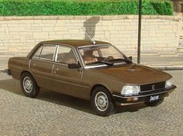 Peugeot 505 GR Berline Phase I 1979-1986 braun met.     1:43