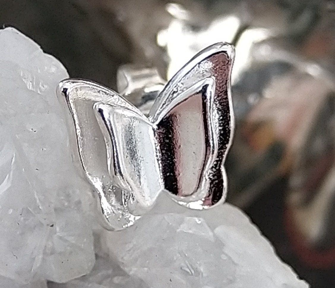 Ohrringe & -stecker: SCHMETTERLING OHRRINGE IN 925 SILBER – Gebraucht aus Romanshorn von BoutiqueA 1