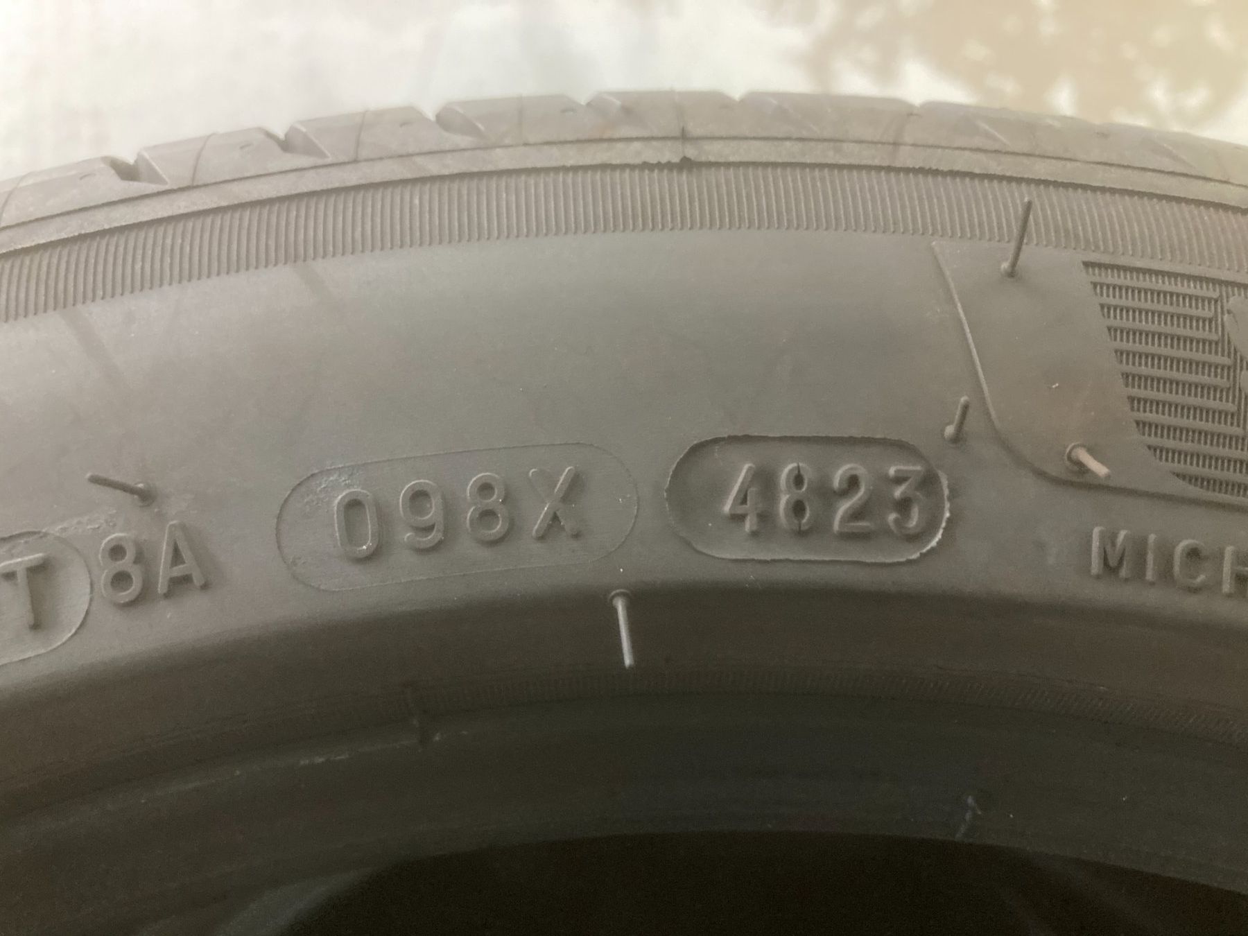 Michelin Pneus & Kompletträder: 225/45R17 Sommerpneu Michelin – Gebraucht aus Cham von WB2223 4
