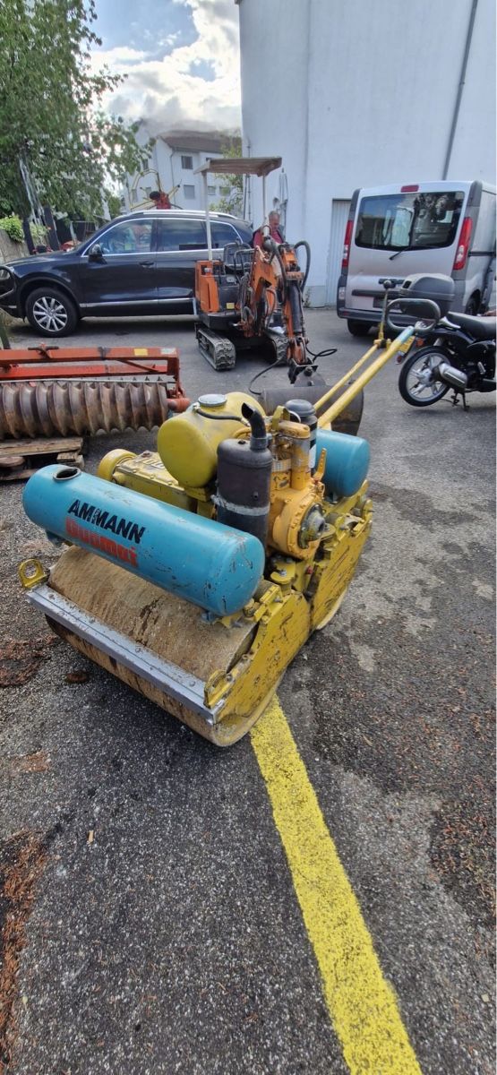 Toutes les machines: Ammann Vibrationswalze – D'occasion à möhlin par platzsimo 2