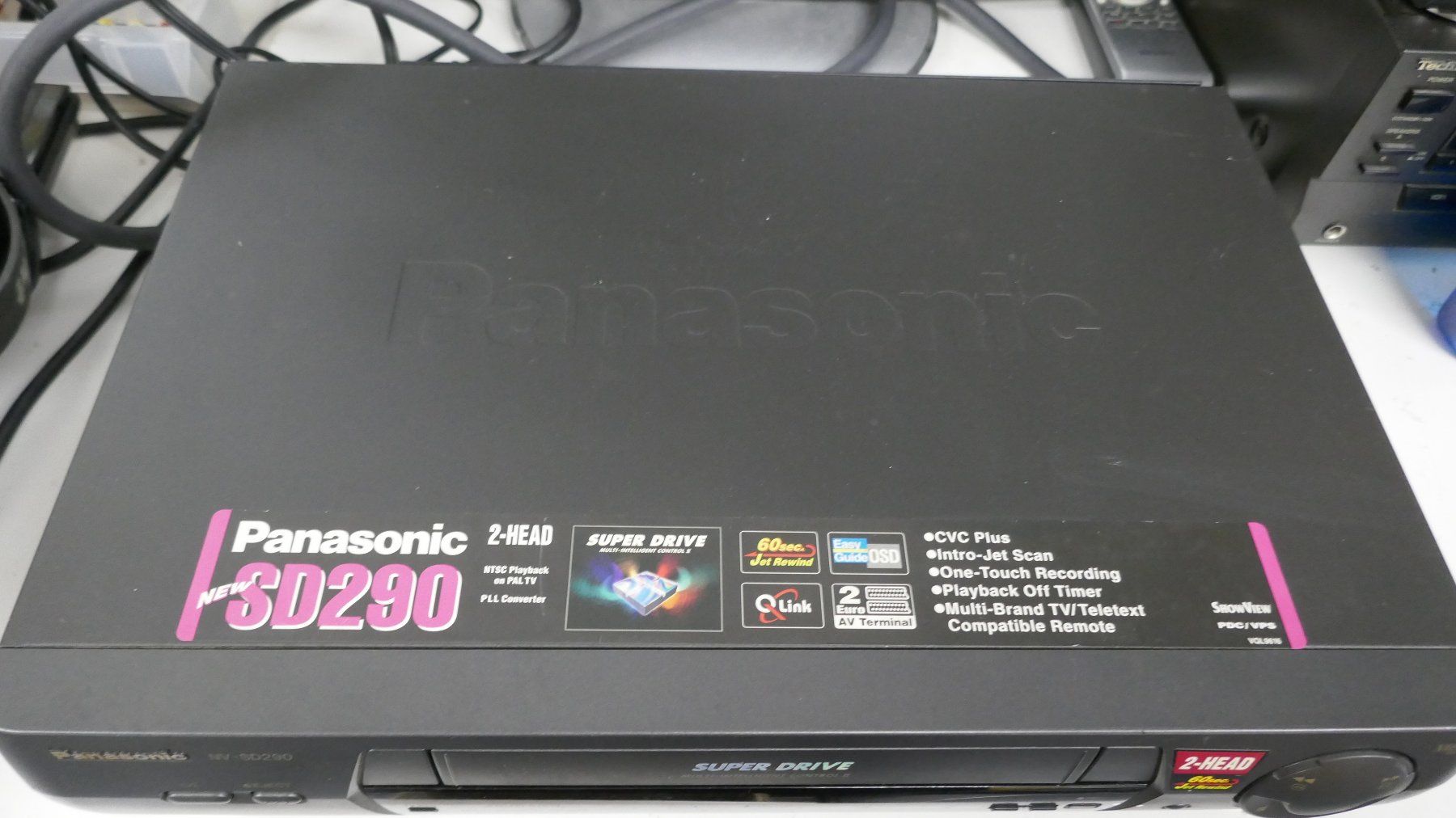 Panasonic Registratori: Panasonic VHS Videorecorder – Usato da Wenslingen venduto da FairlightCMI 3