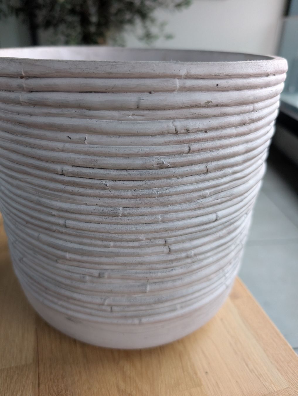 Vasi per fiori: Blumentopf 22 cm Durchmesser Top Zustand – Usato da Horw venduto da mr_marsu 1