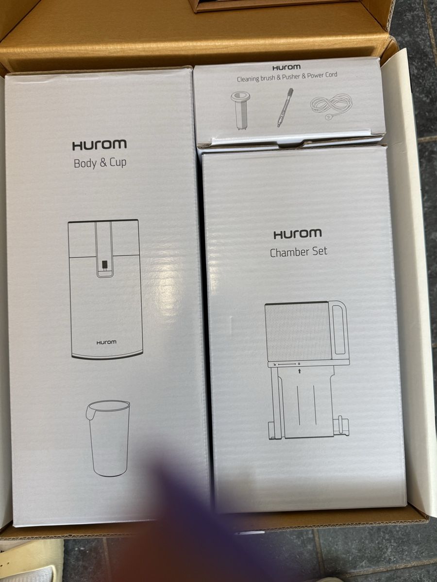 Hurom Elettrodomestici da cucina: Hurom Slow Juicer H400 – Usato da Thalwil venduto da Lidiabaca 7