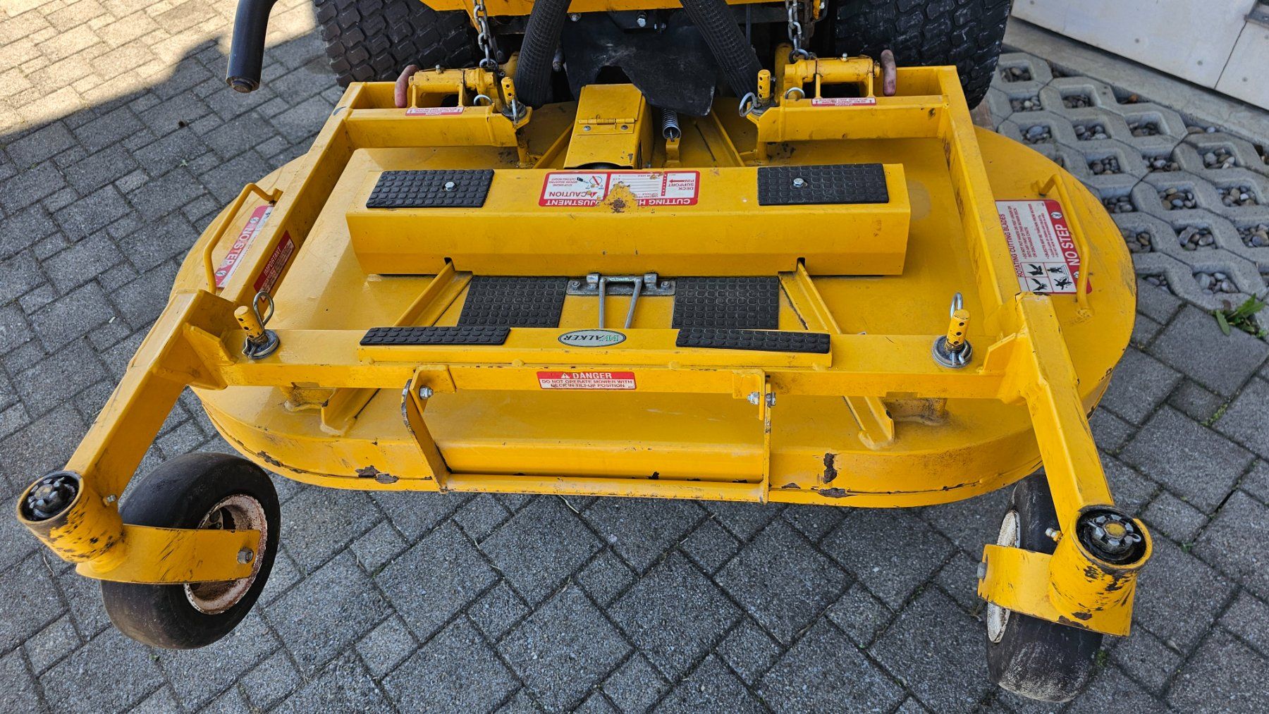 Tondeuses à gazon: Walker Rasentraktor 31PS – D'occasion à Lütisburg-Station par Egli-Landmaschinen 5