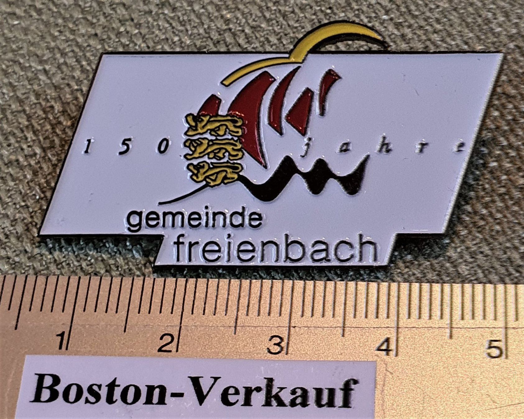 Poster & Bilder: B705 - Pin 150 Jahre Gemeinde Freienbach – Gebraucht aus Reinach BL von Boston-Verkauf 2