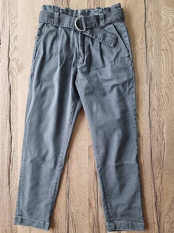 Jeans: graue Jeans Bundhose Gr.28  – Usato da Ostermundigen venduto da d-p73 2