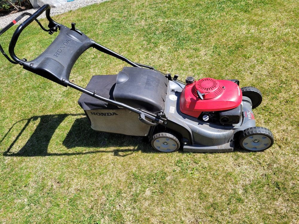 Rasenmäher HONDA ab Platz läuft / läuft nicht !! Kaufen auf Ricardo