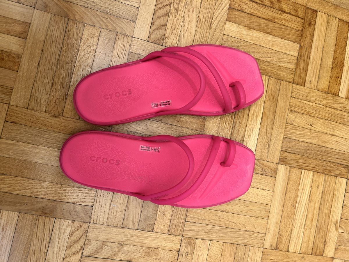 Crocs Scarpe da donna: Crocs sandals- size 36 – Usato da Genève venduto da Shaaalll
