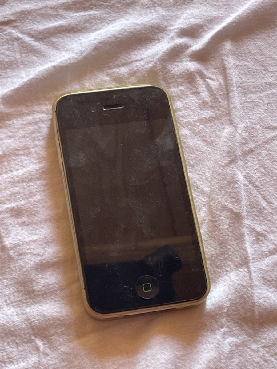 Apple Portables: Apple iPhone 4 schwarz / Zustand unbekannt – Défectueux à Worb par sonnenblumen_lisa