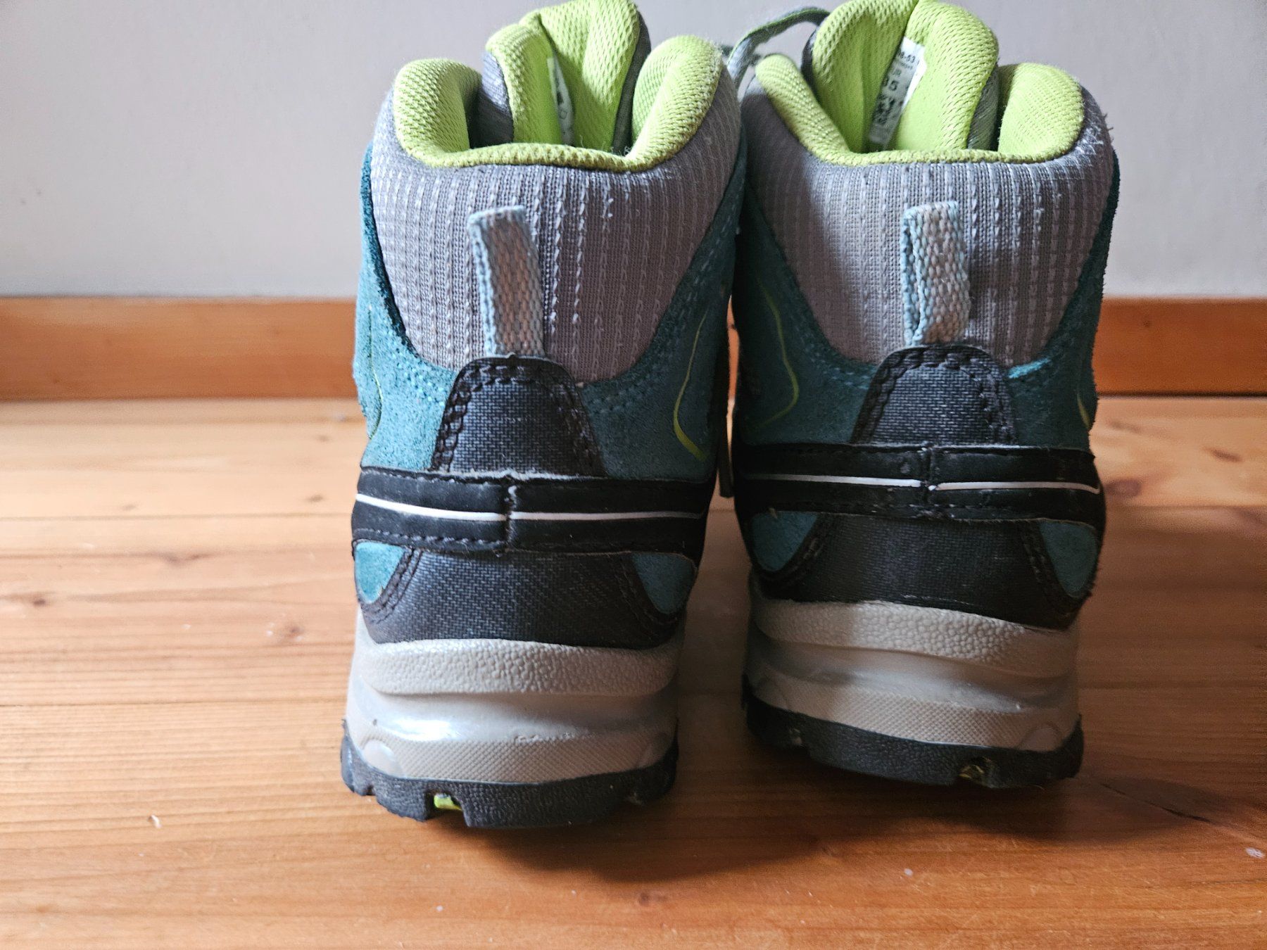 Meindl Scarpe per ragazzi: Meindl Kinder Wanderschuhe 35 wie Lowa – Usato da Rifferswil venduto da fle_5nqr 2
