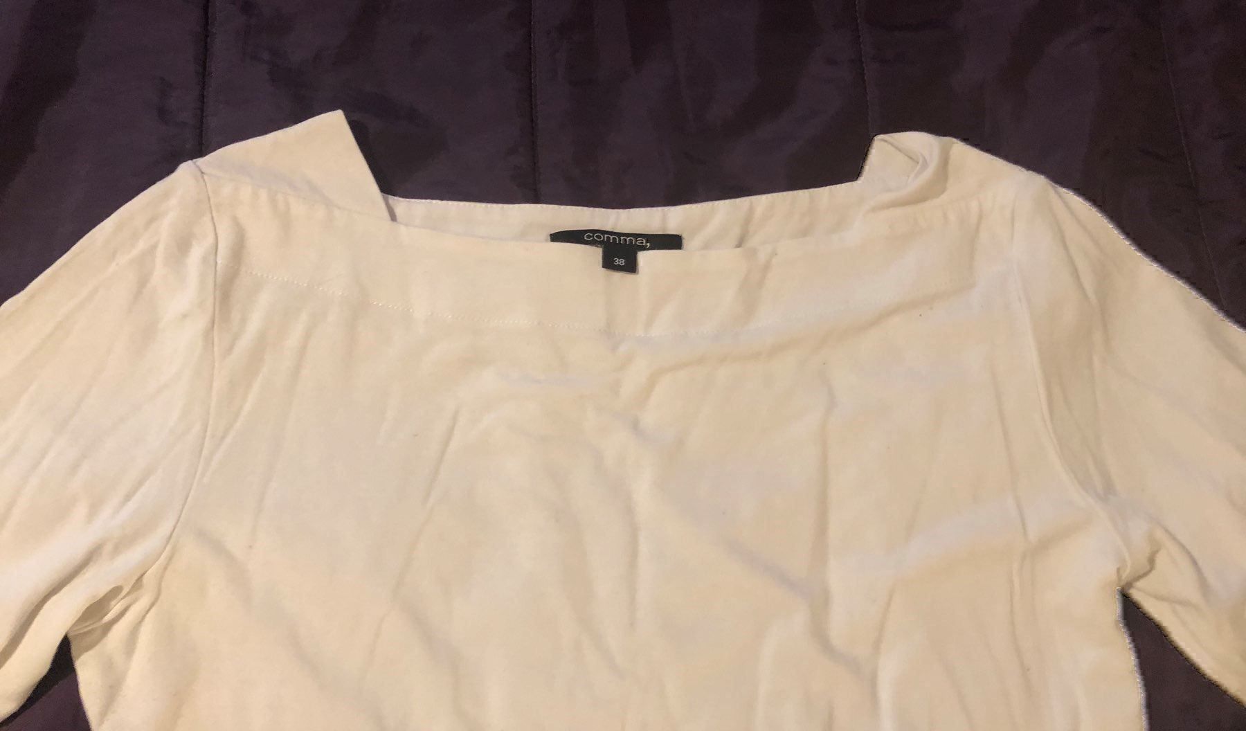 Top: Top blanc t.38 – Usato da Sion venduto da DayJenn 1