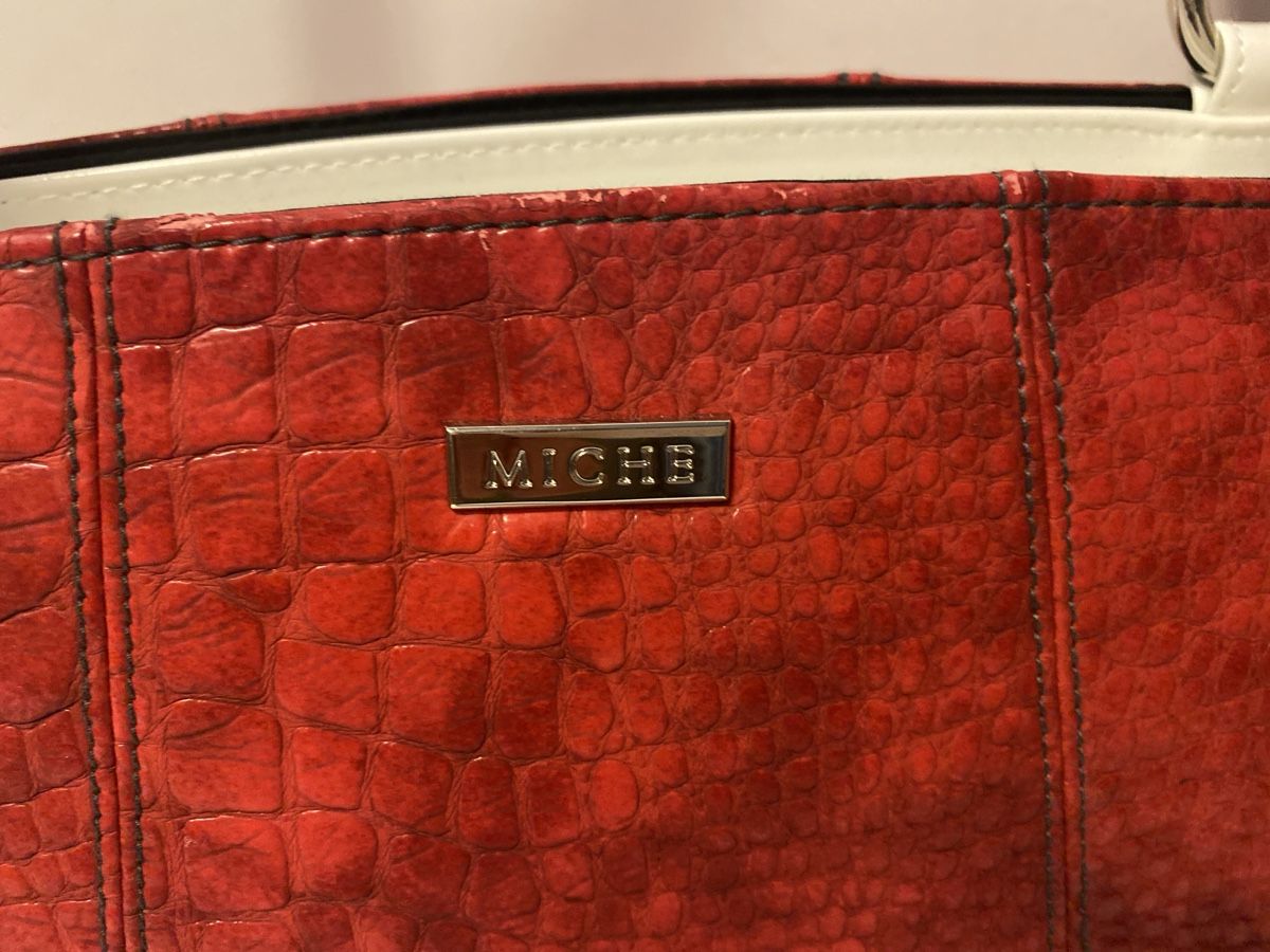 Borse da donna: Rote Handtasche MICHE Bag shells Classic – Usato da sursee venduto da trilli-tralli 2