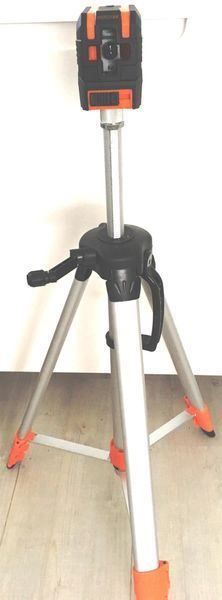 Messen: Lasernivellierer(Kreuz) Gerät mit Stativ – Neu und originalverpackt aus St. Gallen von schnaeppchen-preise 3