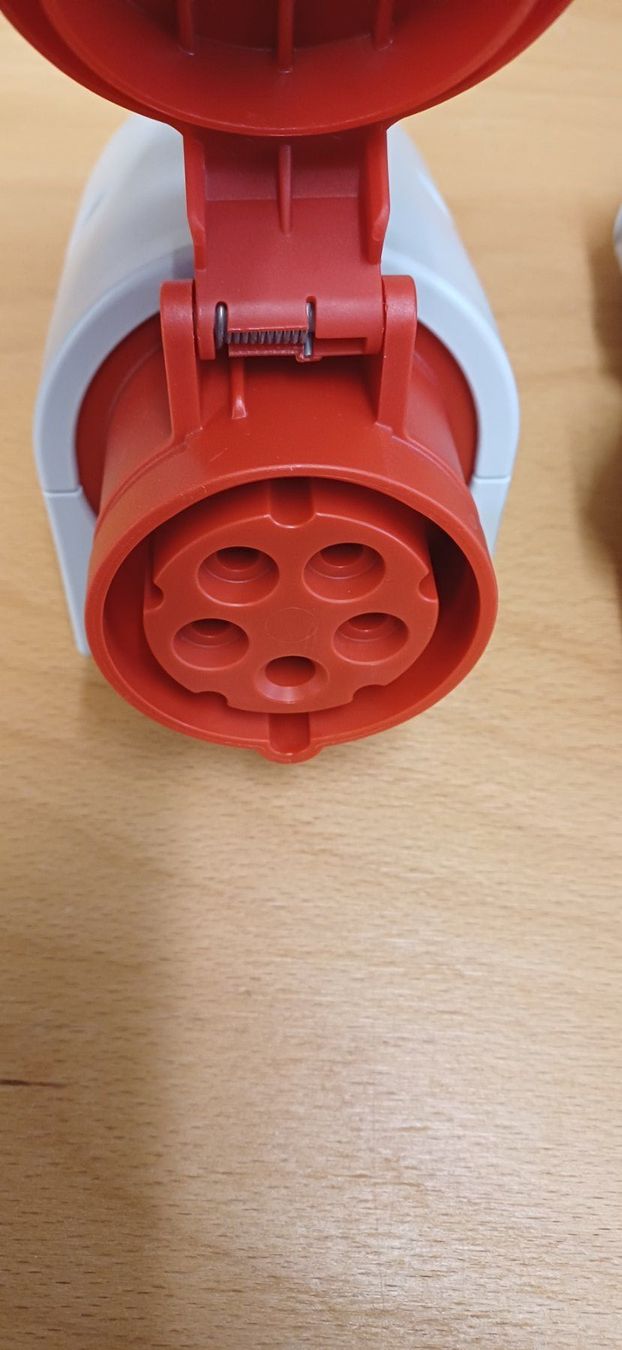 Spine: CEE 16 Stecker und Dose 5-polig, NEU – Nuovo (secondo la descrizione) da Au TG venduto da aatec_105 2