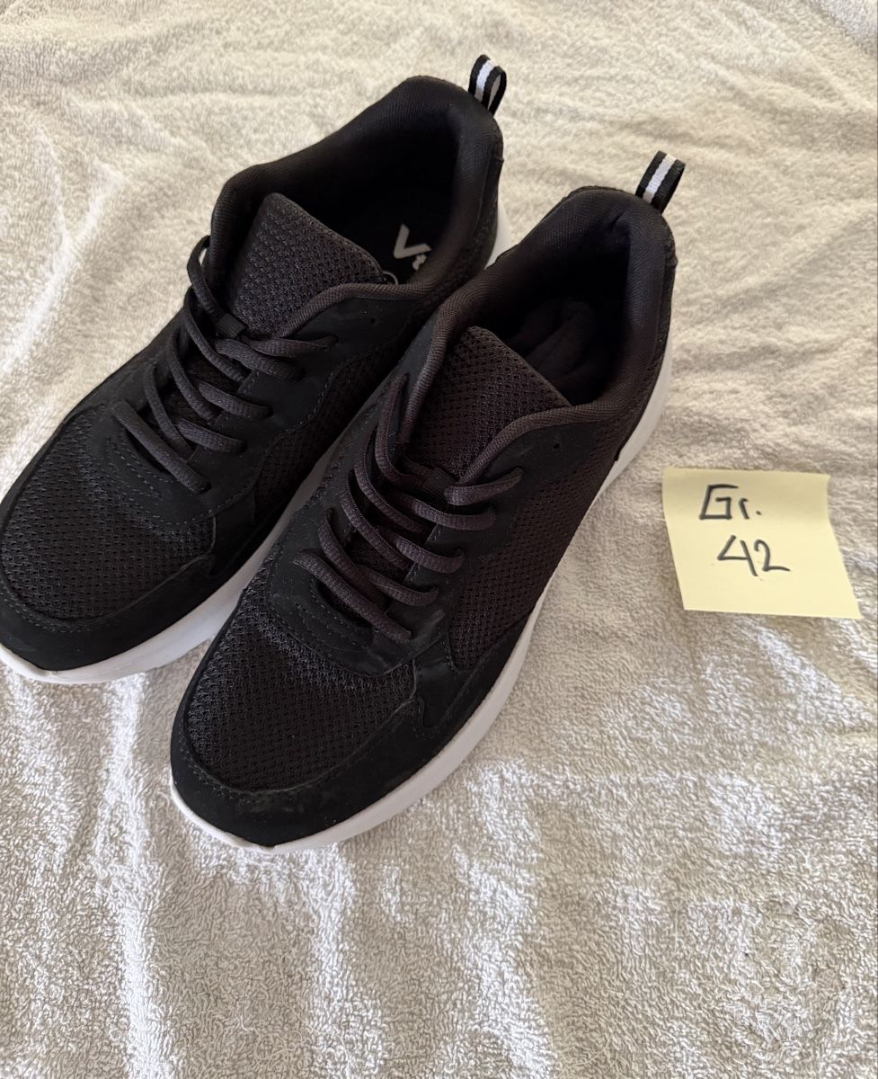 Scarpe da uomo: Schuhe von Dosenbach – Usato da Thun venduto da ver_7fjv 1