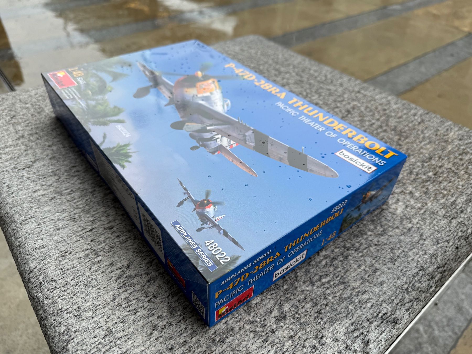 Kit di modellismo & Modellini statici: miniArt 1:48 P-47D Thunderbolt 48022 – Nuovo e nell'imballaggio originale da Chiasso venduto da Carrara-Modellismo 2