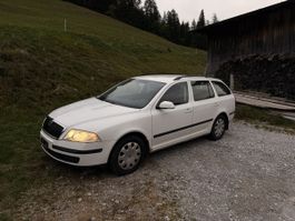 Skoda Octavia 4x4 1.9TDI mit AHK