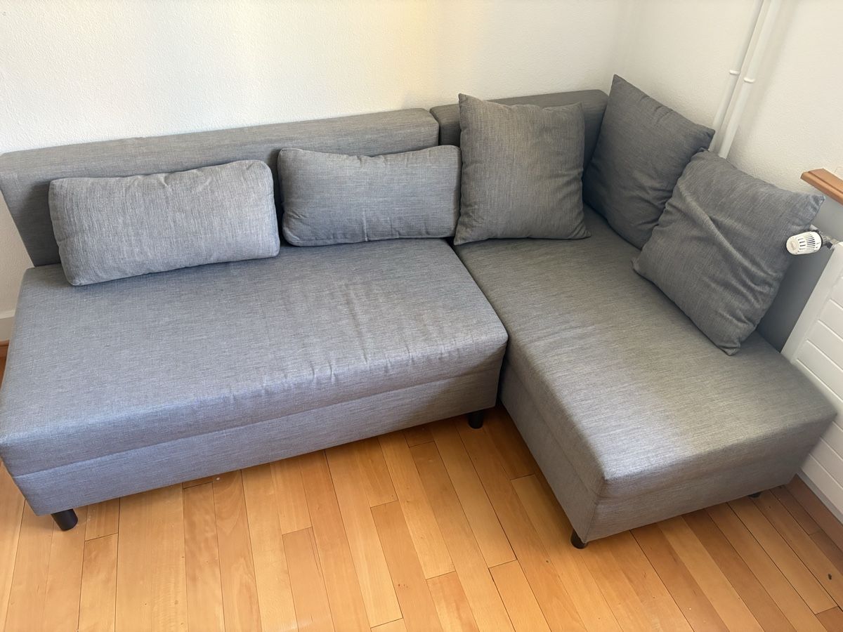 Sofas: Ikea Sofa (ausklappbar) – Gebraucht aus Zürich von leh_w2kl