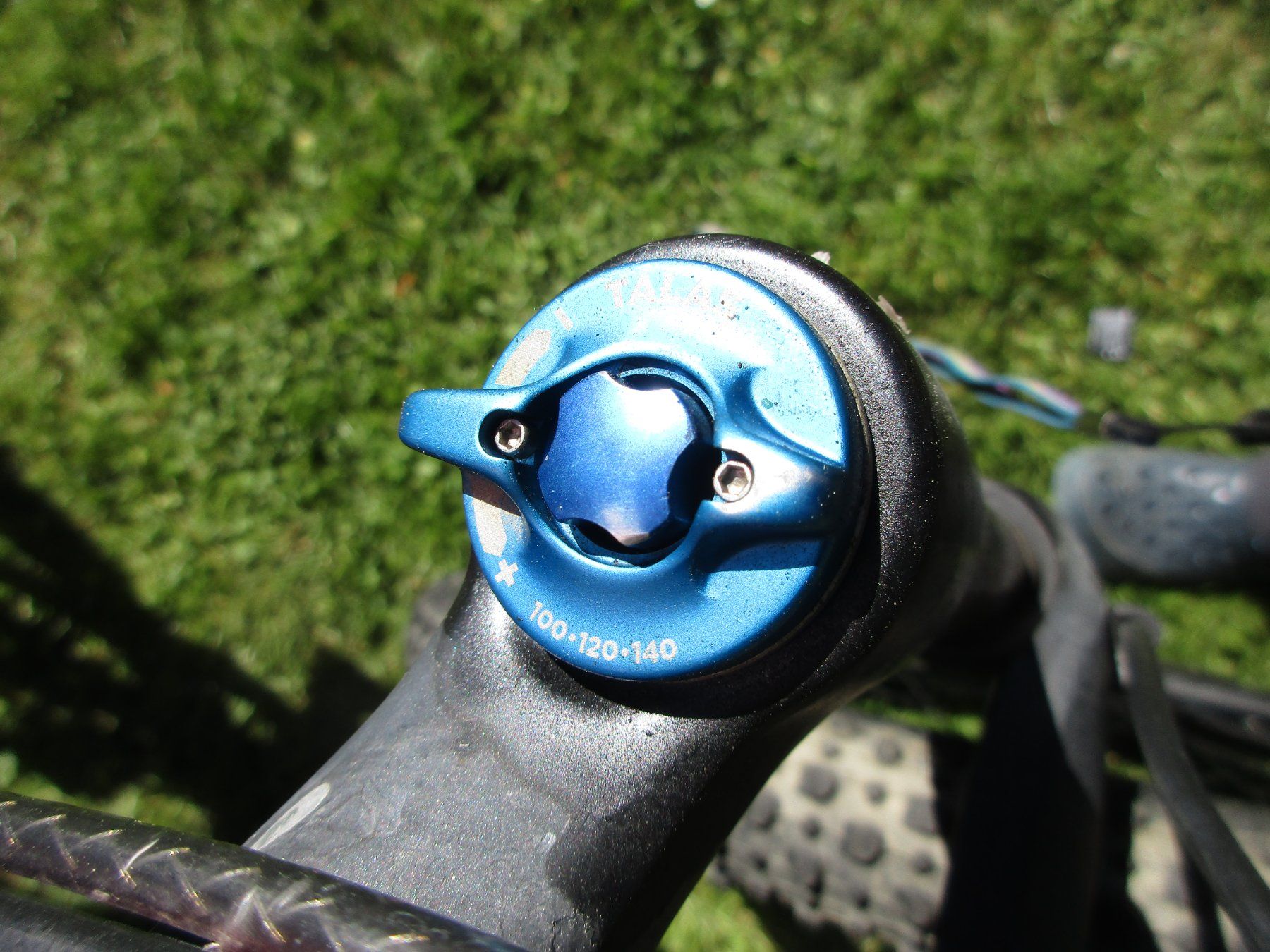 Velos: Spezialized Stumpjumper Fully MTB 26" 12,3kg – Gebraucht aus Ottikon von Locomotive01 6