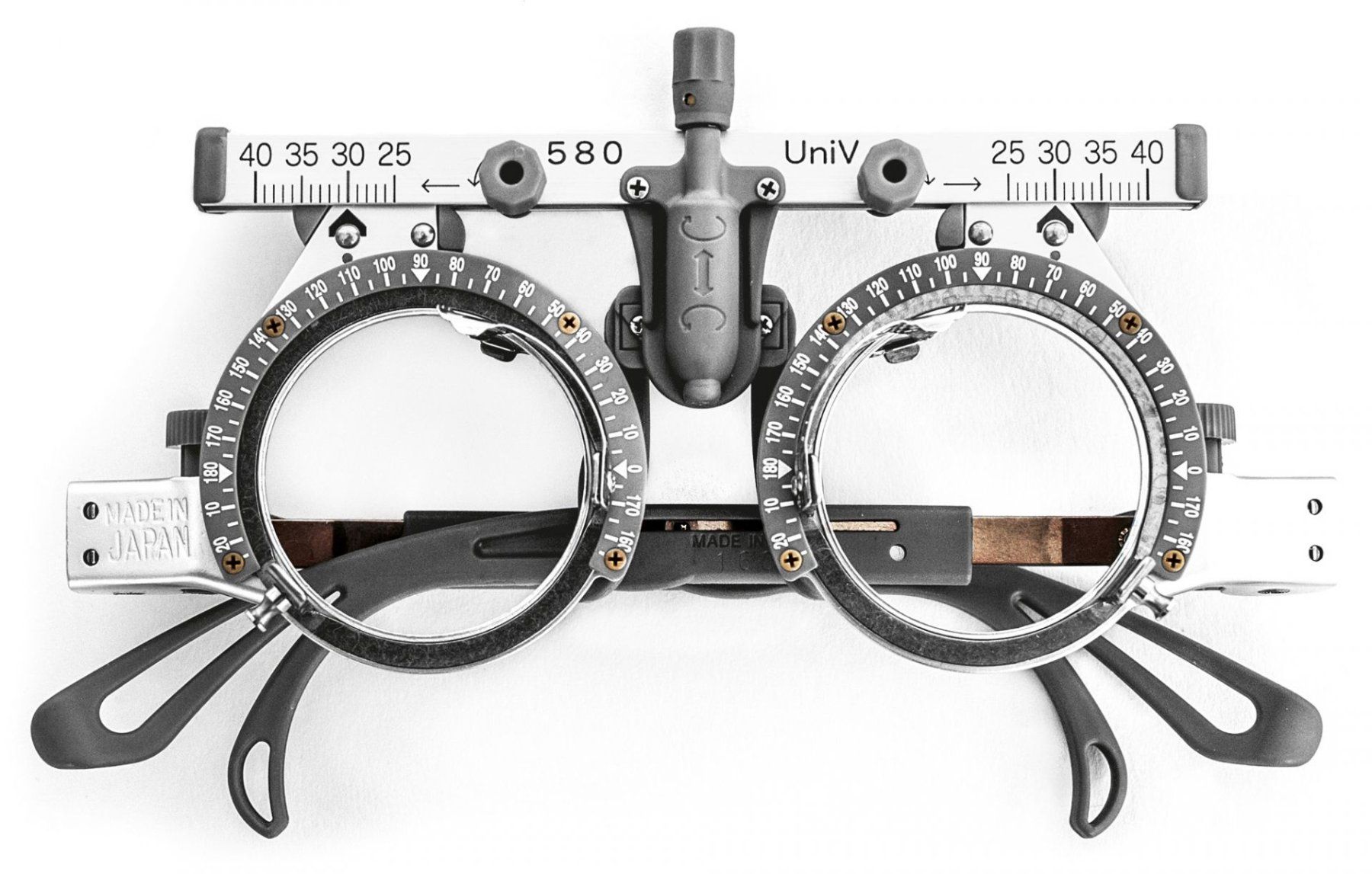 Medizinische Geräte: B&S Universal Refraktionsbrille – Gebraucht aus Dietikon von EyeArtOptik