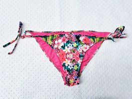 NEU! Blumiger Badeslip "Yes or No" Grösse 42