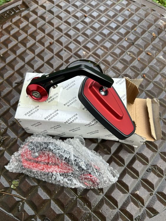 Area1 Specchietti Moto Omologati, Specchietti Manubrio Retrovisori Laterali per Moto Universale Specchio 7/8 22mm compatibili con