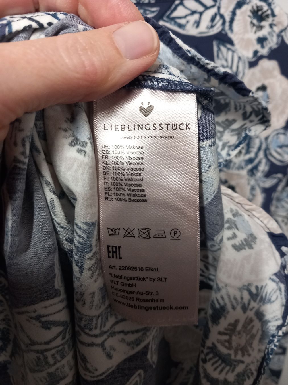 Lieblingsstück Blusen: Lieblingsstück Viscose Bluse Gr.45, schönes Muster – Gebraucht aus Gwatt (Thun) von umwelt-brocki 4