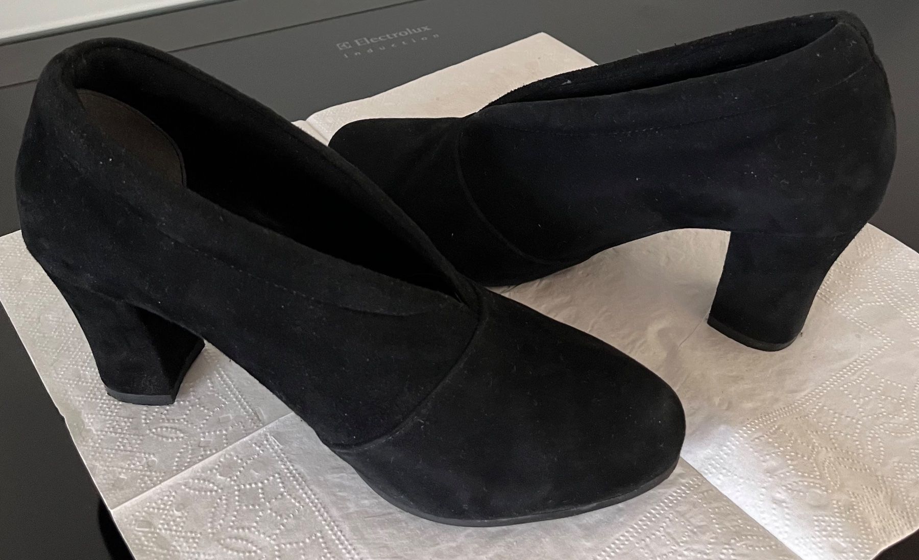 Heine Damenschuhe: Wildleder Pumps von Andrea Conti – Gebraucht aus Kloten von SANTALA23 5