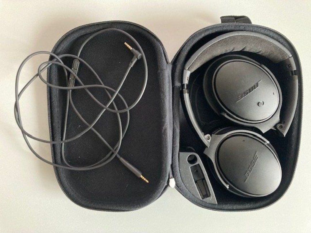 Bose Cuffie: Bose Kopfhörer mit Box & Kabel – Usato da Bern venduto da daruma.rco