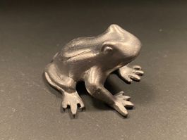 Kleiner Zinnfrosch