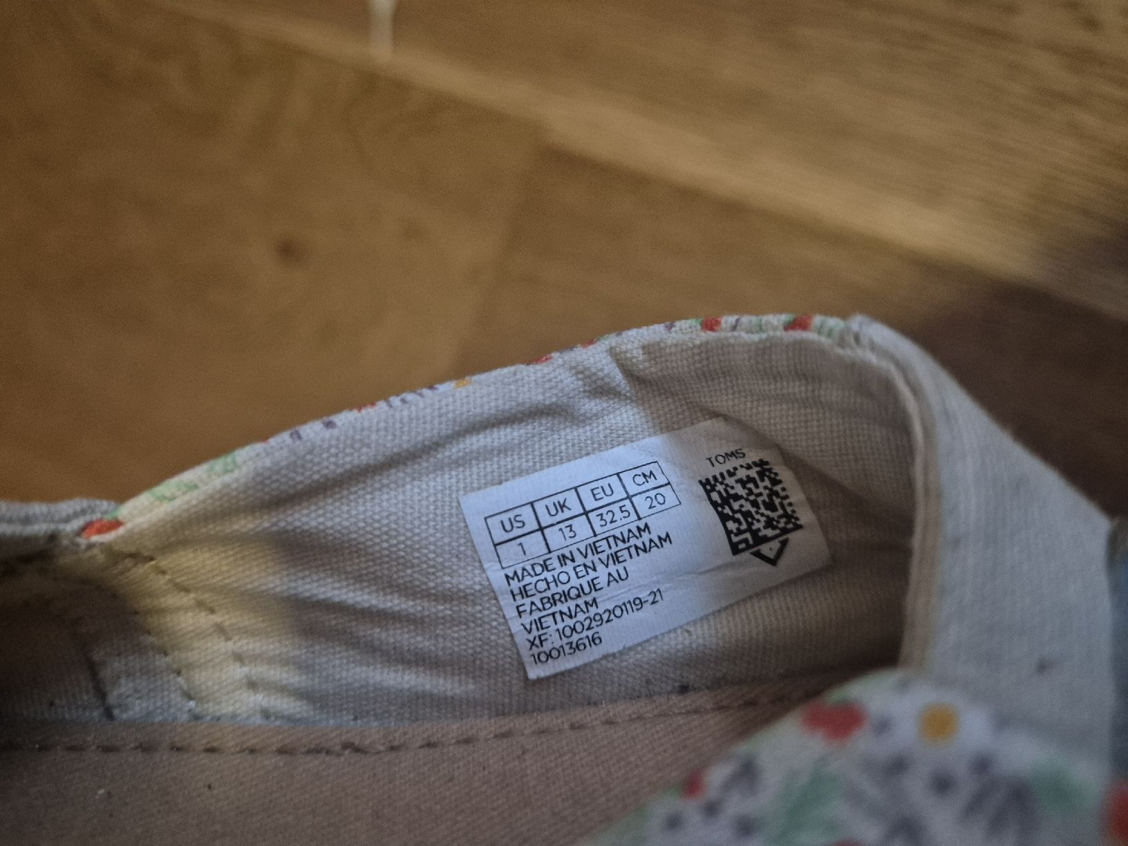 Toms Scarpe per ragazzi: toms maedchen Schuhe Gr.32.5 – Usato da Ostermundigen venduto da Louhdezd 2