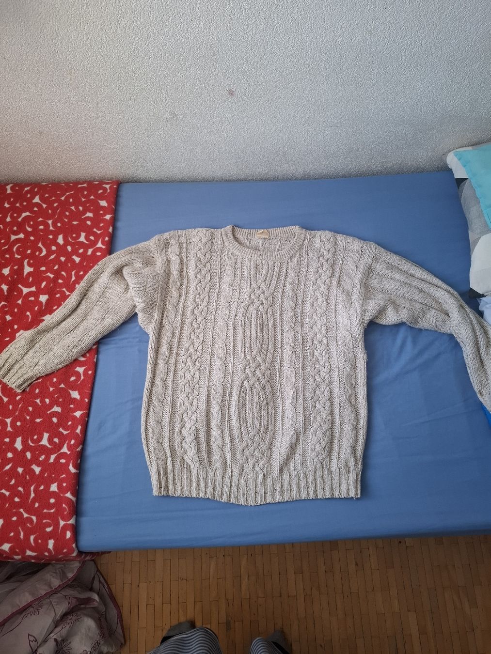 Zara Pullover & Sweatshirts: Pull – Gebraucht aus Bulle von emm_kd8w