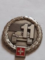 Insigne militaire armée suisse char 11 Panzer 