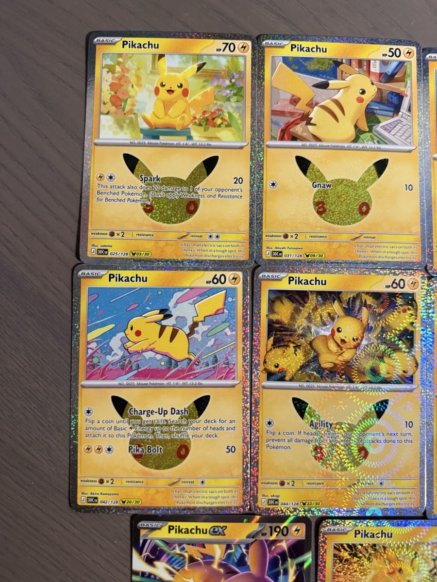 Pokémon 30th Celebration Pikachu 9x + 2x EX ENG ab 1.- (Neuf avec ...