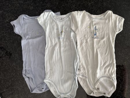 3 Petit Bateau Baby Bodys Gr. 18M/81cm, 3er Set, Top Zustand