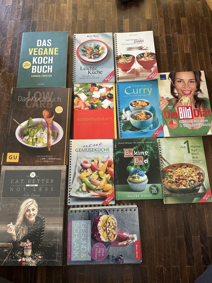Libri: Kochbücher Sammlung  – Usato da Glattpark(Opfikon) venduto da ConnyLee