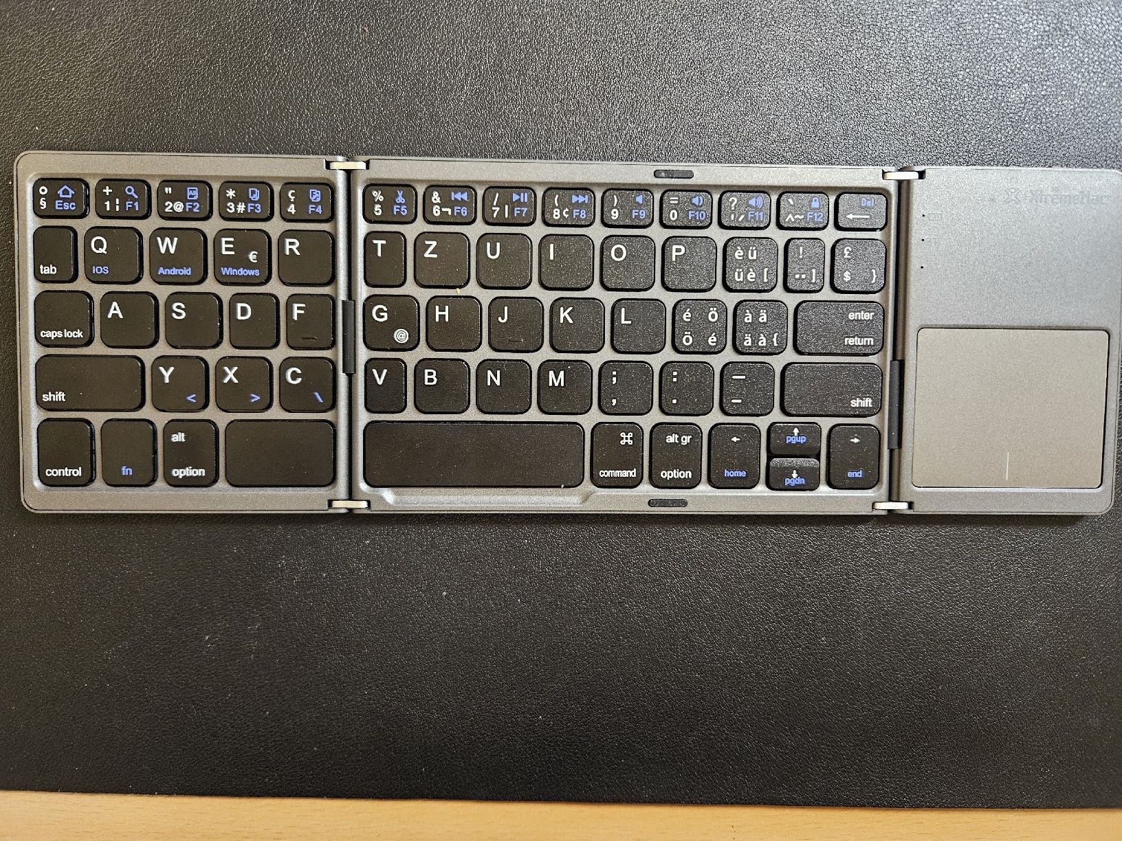 Tastiere: Clavier Bluetooth pliable XtremeMac, idéal voyage ! – Usato da Petit-Lancy venduto da daviderubini
