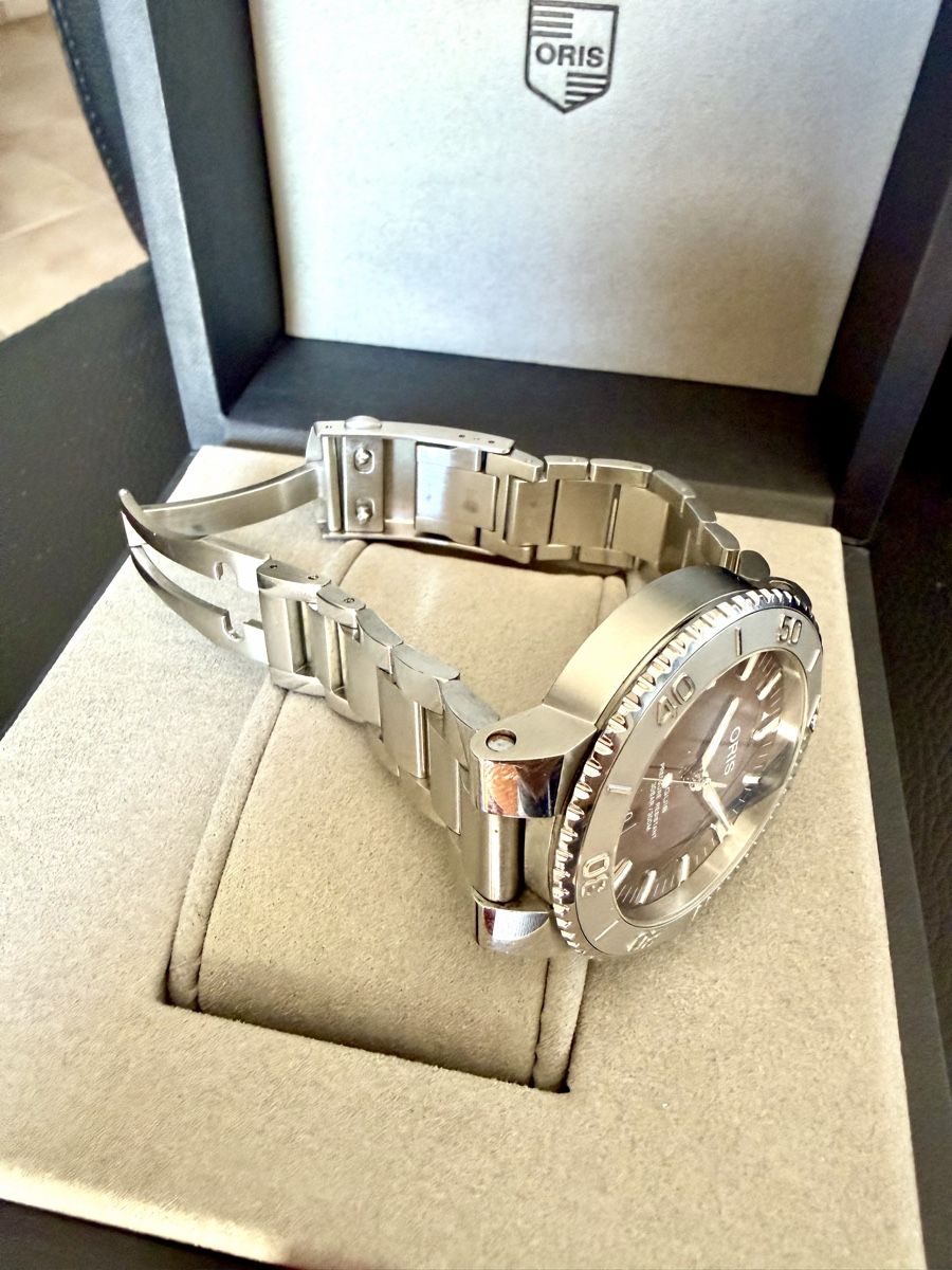 Oris Orologi: Oris Aquis Relief rot 43.5mm – Usato da Uetendorf venduto da Musig-Giu 1