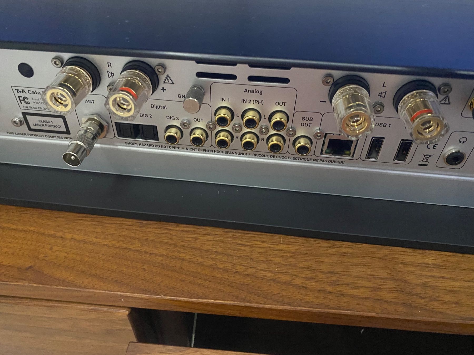 T+A Sistemi audio & multimediali: T+A Cala CDR Streaming CD Receiver – Usato da Buchs Ag venduto da slj_hbb7 7