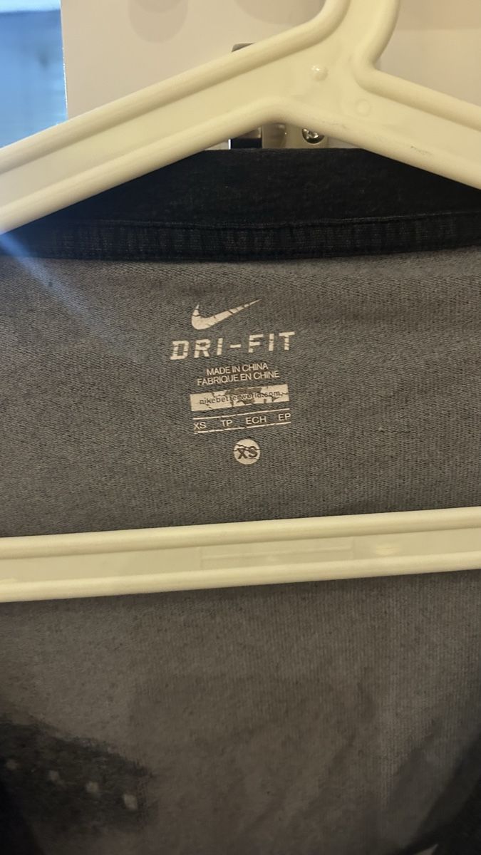 Nike Maglioni & Felpe: Sport Sweatshirt Nike – Usato da Zürich venduto da gol_zrr2 1